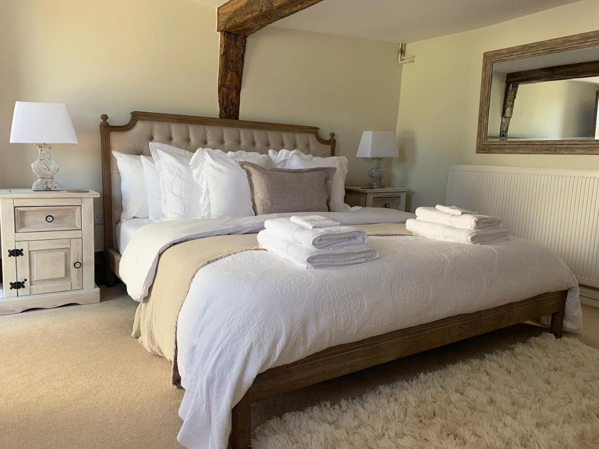 Bed and Breakfast Church Farm Thurlton Экстерьер фото